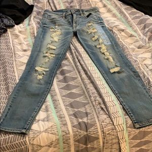 American Eagle Distressed jeans size 4